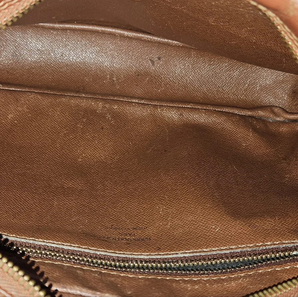 Louis Vuitton Epi Trocadero Bag